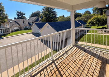 Private balcony/patio